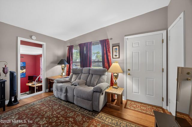 2143 NEWBERRY Road, Jacksonville, FL 32218