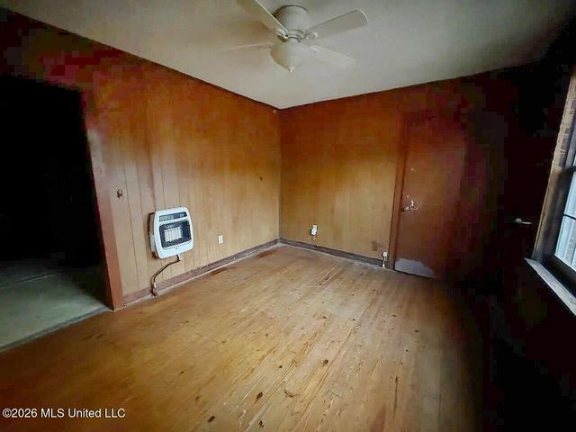 3915 Troy Avenue, Jackson, MS 39213