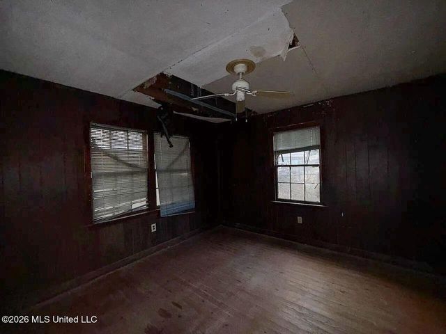 3915 Troy Avenue, Jackson, MS 39213
