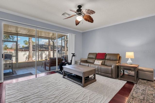 6607 SHINING SUN COURT, Tampa, FL 33634