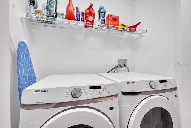 6607 SHINING SUN COURT, Tampa, FL 33634