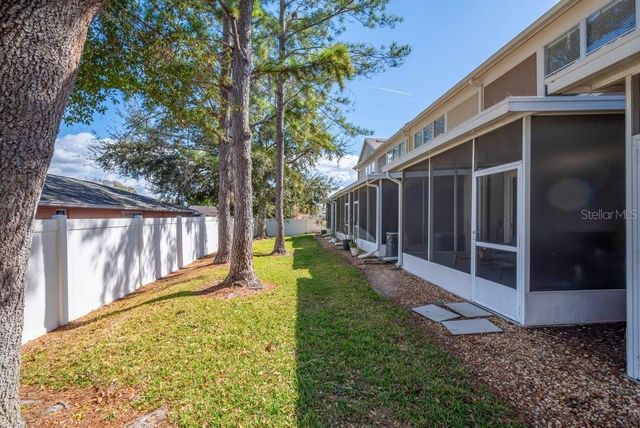 6607 SHINING SUN COURT, Tampa, FL 33634