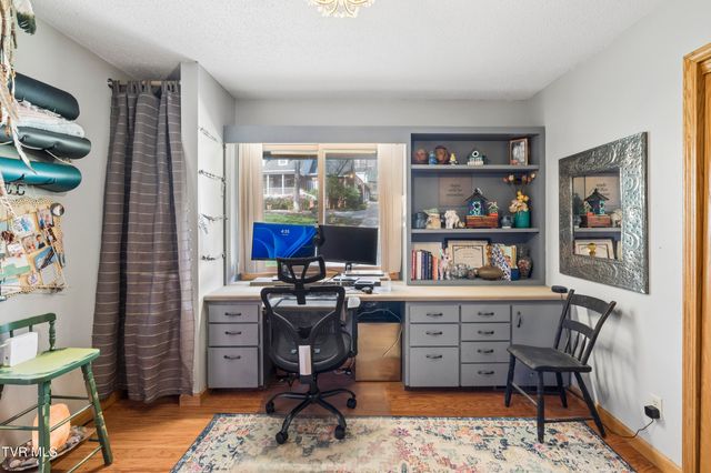 1823 Woodhaven Drive, Elizabethton, TN 37643