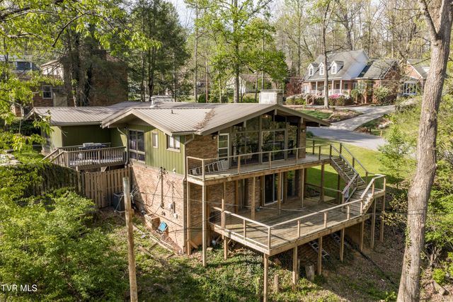 1823 Woodhaven Drive, Elizabethton, TN 37643