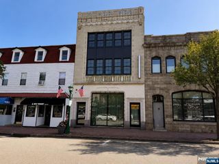 231 Closter Dock Road, Closter, NJ 07624