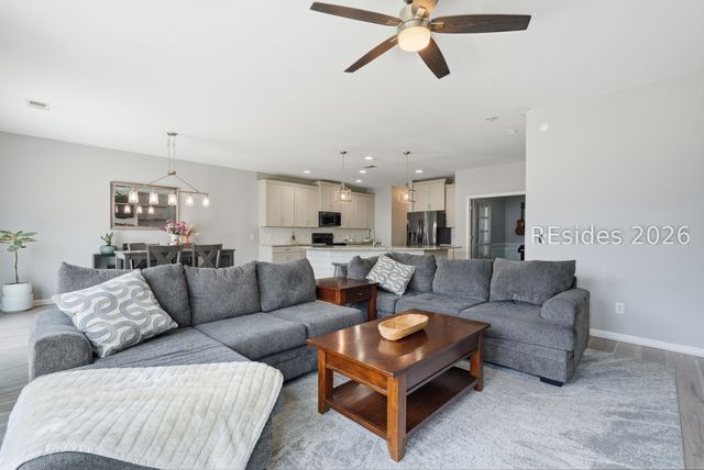 5 Vista Pointe Dr, Bluffton, SC 29910