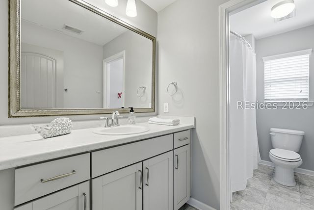 5 Vista Pointe Dr, Bluffton, SC 29910