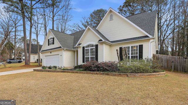 16 Forest Point, Newnan, GA 30265