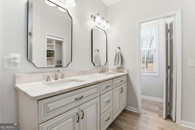 16 Forest Point, Newnan, GA 30265