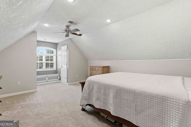 16 Forest Point, Newnan, GA 30265