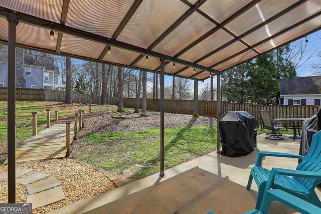 16 Forest Point, Newnan, GA 30265