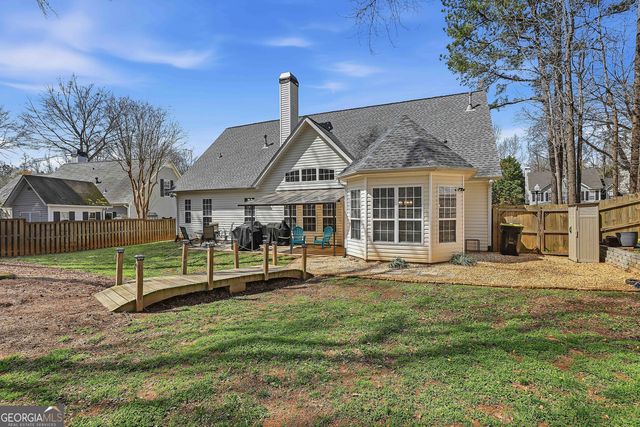 16 Forest Point, Newnan, GA 30265