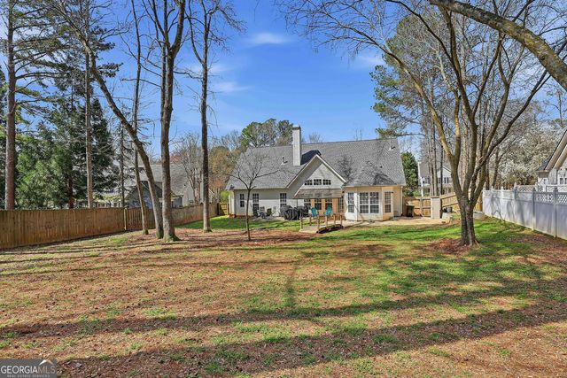 16 Forest Point, Newnan, GA 30265