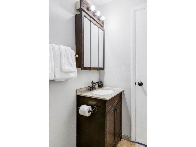 297 Deer Path Rd, Dillon, CO 80435