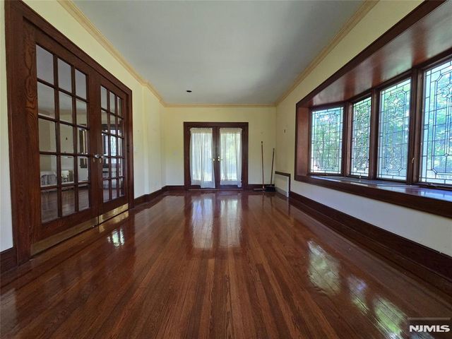 220 Manor Road, Ridgewood, NJ 07450