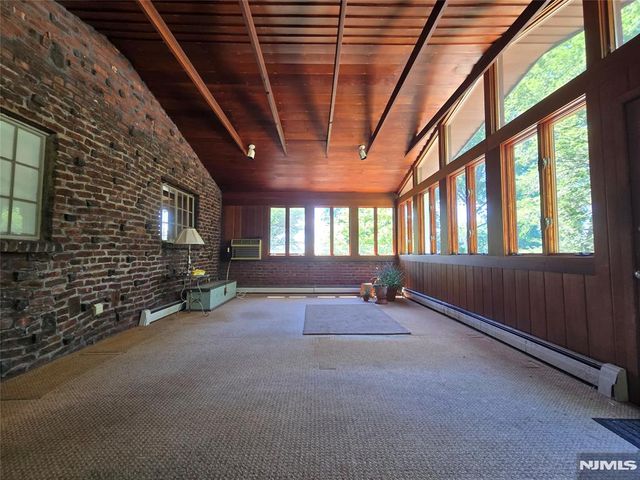220 Manor Road, Ridgewood, NJ 07450