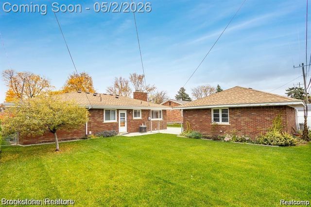 20571 BROOKLAWN Drive, Dearborn Heights, MI 48127