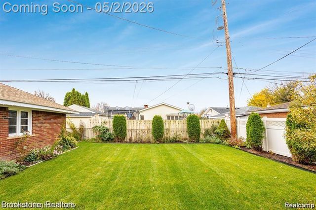 20571 BROOKLAWN Drive, Dearborn Heights, MI 48127
