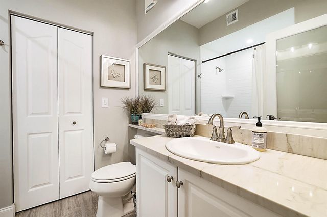 155 Galicia Way 201, Jupiter, FL 33458