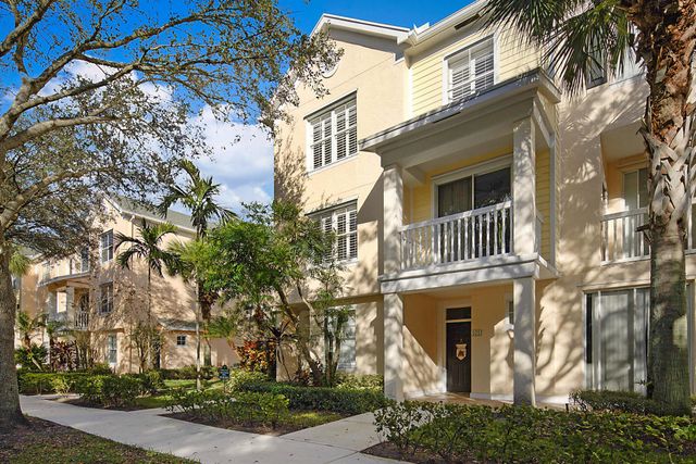 155 Galicia Way 201, Jupiter, FL 33458