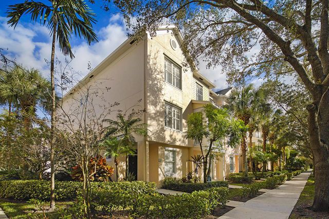 155 Galicia Way 201, Jupiter, FL 33458