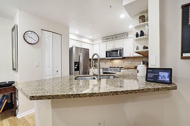 155 Galicia Way 201, Jupiter, FL 33458