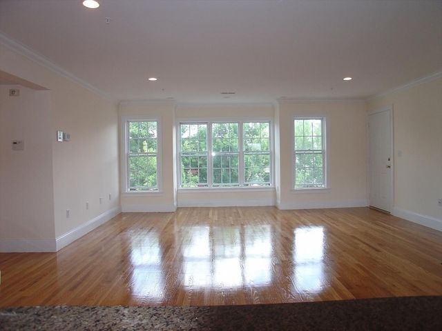50 B Street 6, Boston, MA 02127