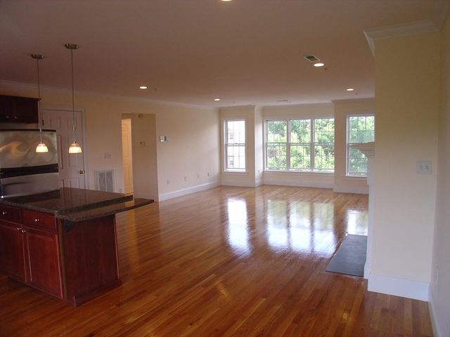 50 B Street 6, Boston, MA 02127