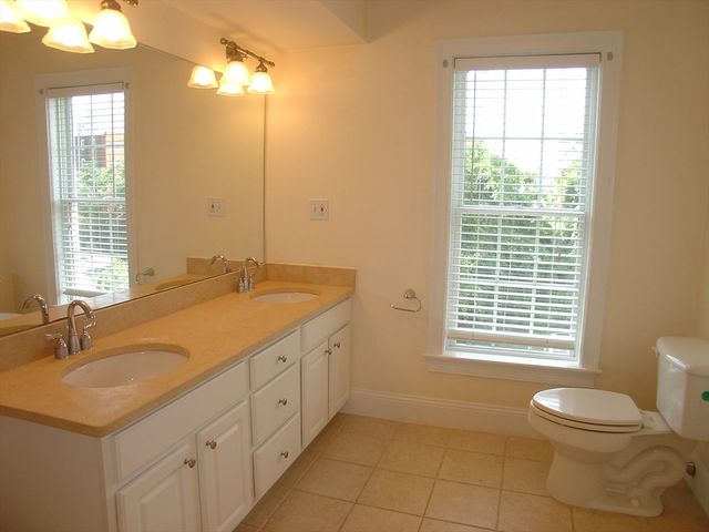 50 B Street 6, Boston, MA 02127