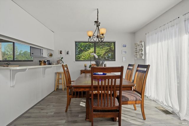 2965 S Lake Dr, Kelseyville, CA 95451