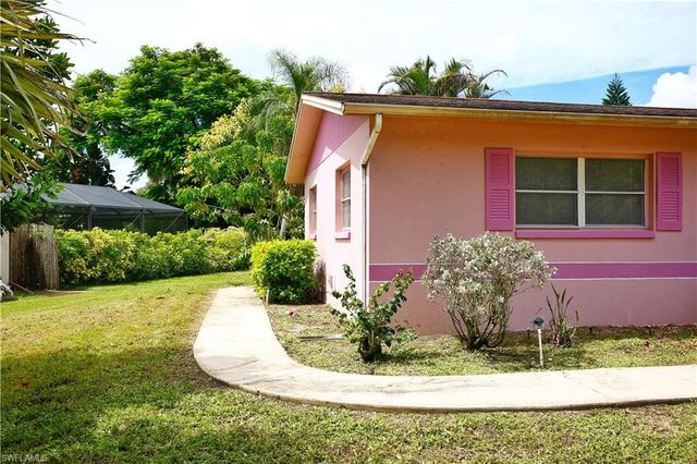 120 E Lake DR, Lehigh Acres, FL 33936