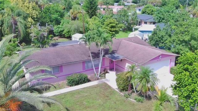 120 E Lake DR, Lehigh Acres, FL 33936