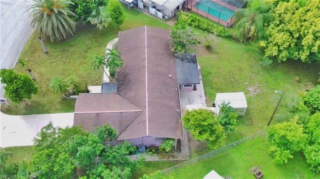 120 E Lake DR, Lehigh Acres, FL 33936