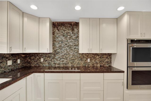 3208 Woodstone Drive, Baytown, TX 77521