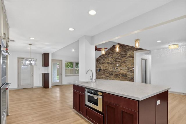3208 Woodstone Drive, Baytown, TX 77521