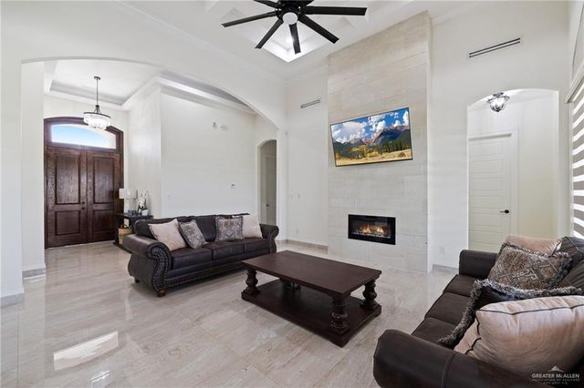 22303 Uresti Road, Edinburg, TX 78542