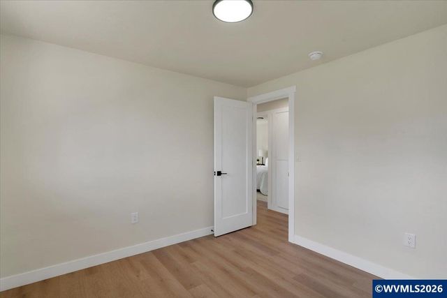 965 Weeks Dr NE, Keizer, OR 97303