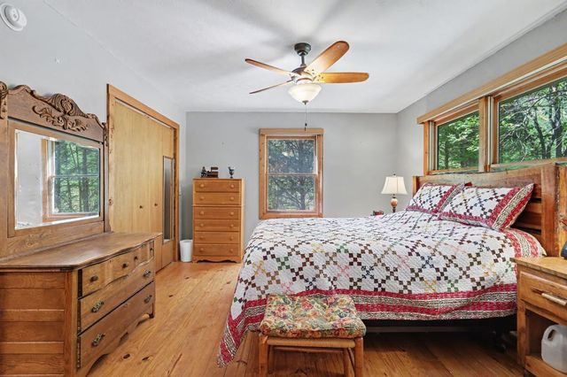 8 Stoney Brook Trail, Hayesville, NC 28904