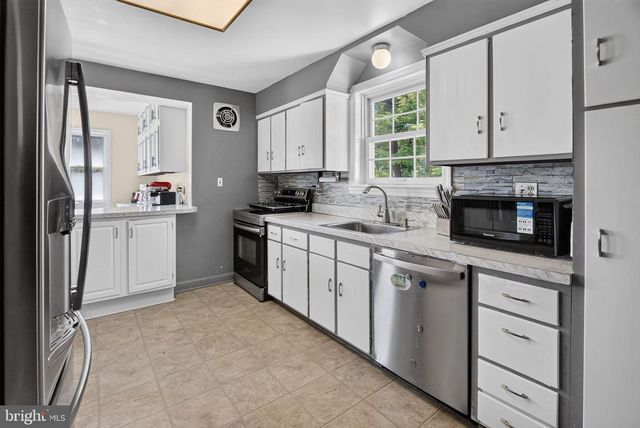 7313 LYNNHURST ST, Chevy Chase, MD 20815