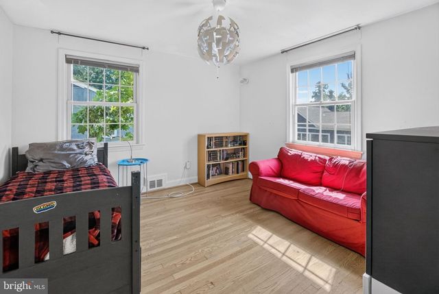 7313 LYNNHURST ST, Chevy Chase, MD 20815