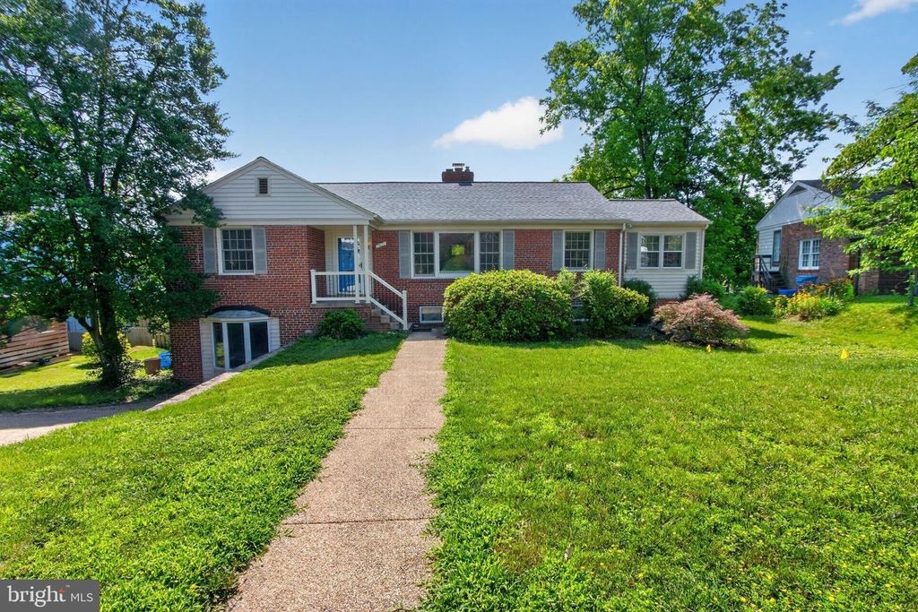 7313 LYNNHURST ST, Chevy Chase, MD 20815