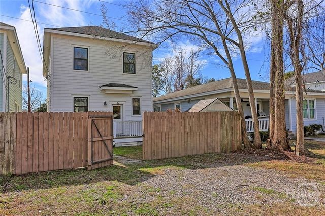 546 E 32nd Street, Savannah, GA 31401
