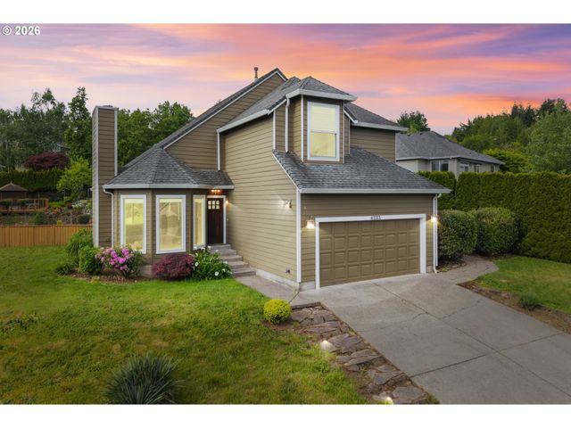4223 Se ANDEREGG Dr, Portland, OR 97236
