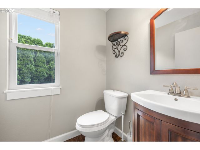 4223 Se ANDEREGG Dr, Portland, OR 97236