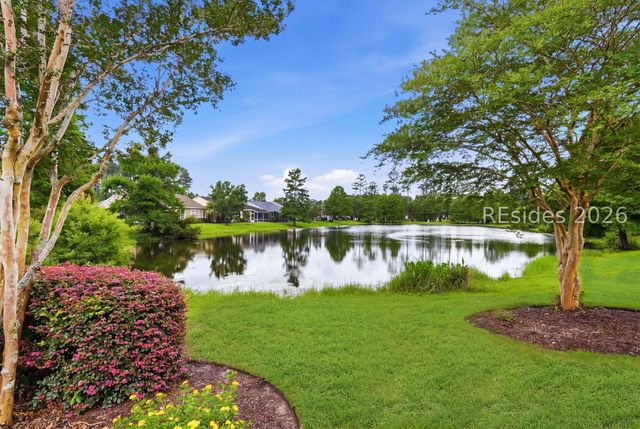 10 Daffodil Ct, Bluffton, SC 29909