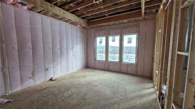 12211 W 184th Terrace, Overland Park, KS 66013