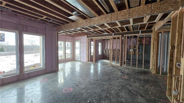 12211 W 184th Terrace, Overland Park, KS 66013