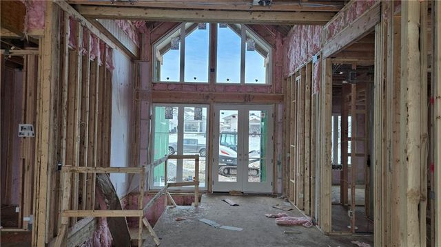 12211 W 184th Terrace, Overland Park, KS 66013