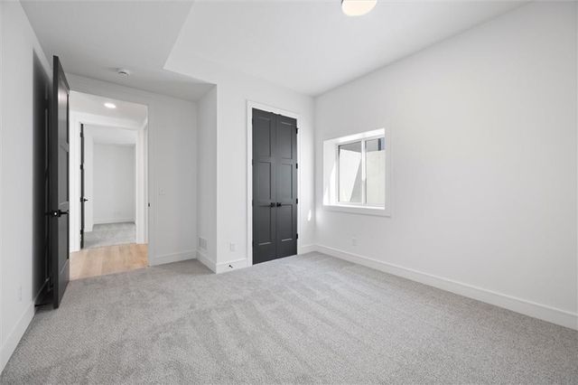 12211 W 184th Terrace, Overland Park, KS 66013