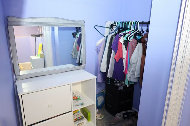 2102 WESTSIDE Drive, Council Bluffs, IA 51501